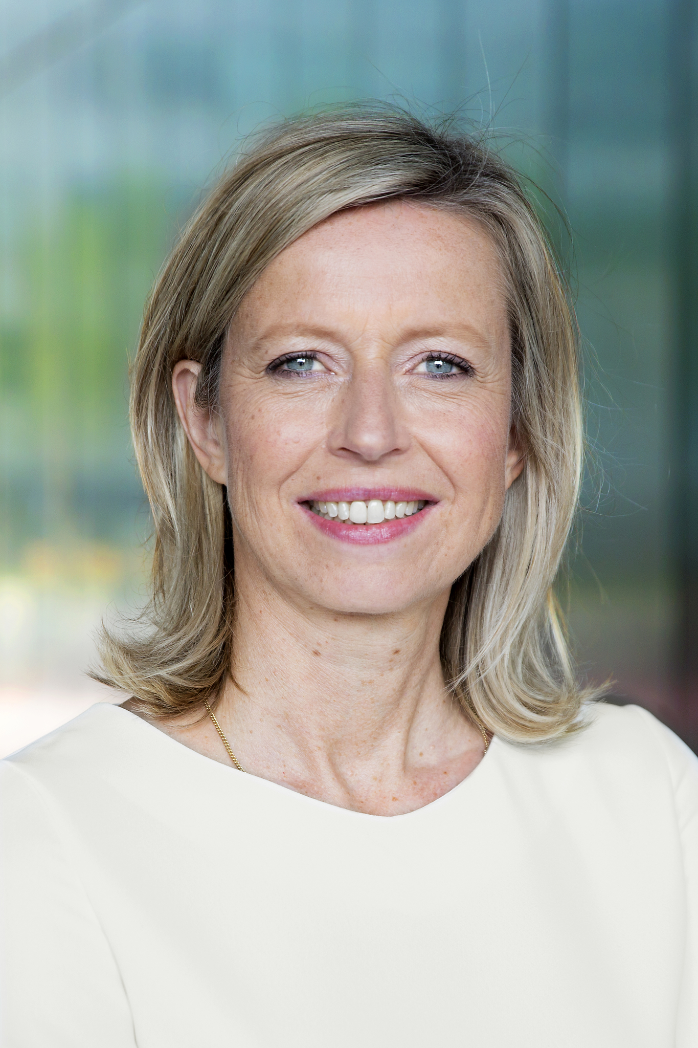 Drs. K.H. (Kajsa) Ollongren - Parlement.com