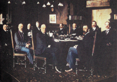 Kabinet-Ruijs de Beerenbrouck I - V.l.n.r.: De Vries, Alting von Geusau, De Visser, Heemskerk, Van IJsselstein, Van Karnebeek, Ruijs de Beerenbrouck, Aalberse, Konig en Idenburg.